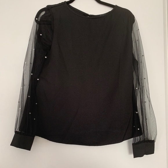 Black blouse with sheer pearl sleeves - Picture 1 of 1